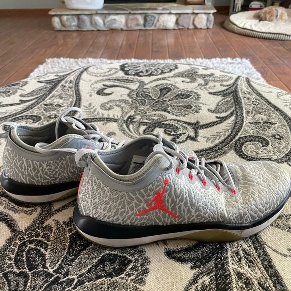 Nike Air Jordan basketball shoes. Size 11.5 gray, silver fluorescent red. - Picture 2 of 8